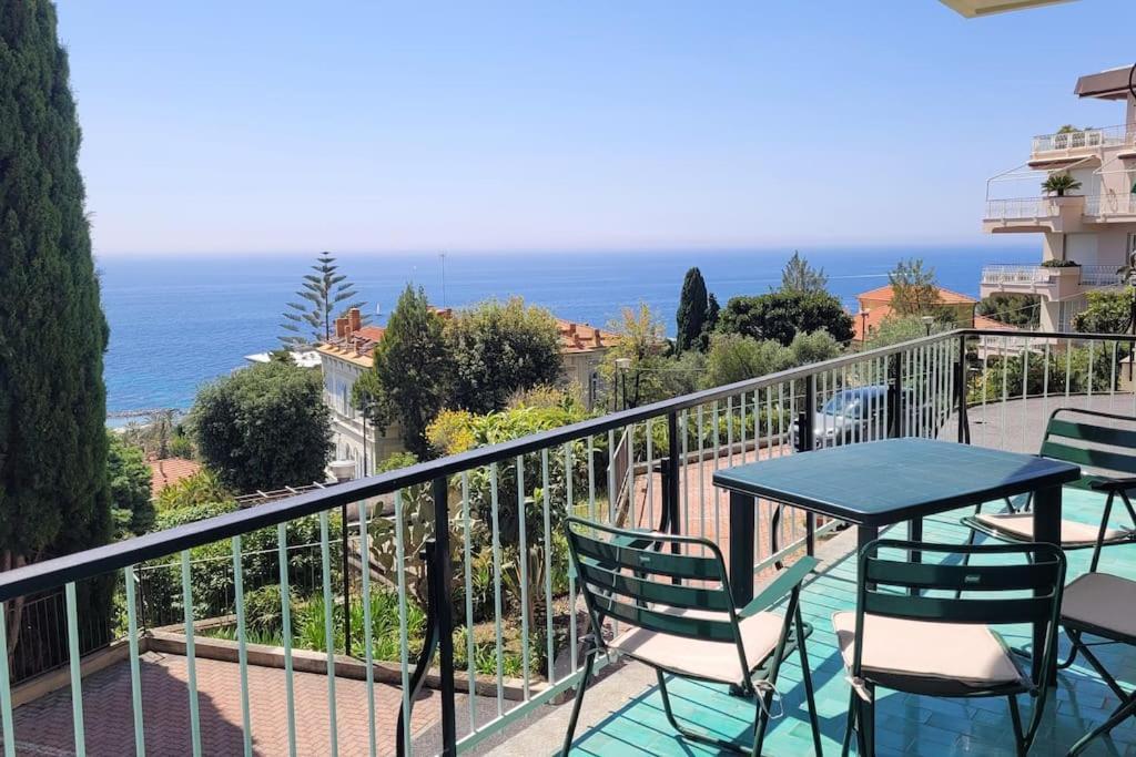 Vista Bella House Apartment Сан Ремо Екстериор снимка
