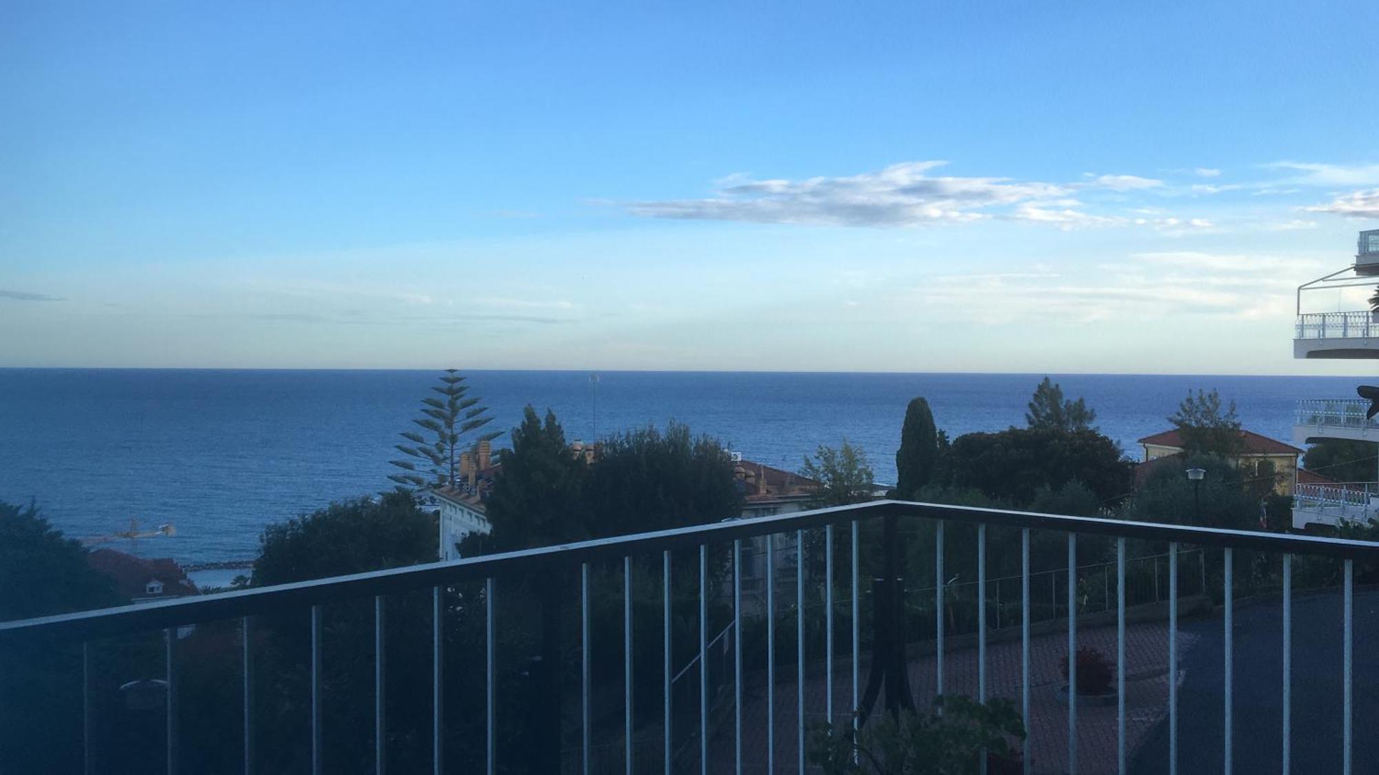 Vista Bella House Apartment Сан Ремо Екстериор снимка